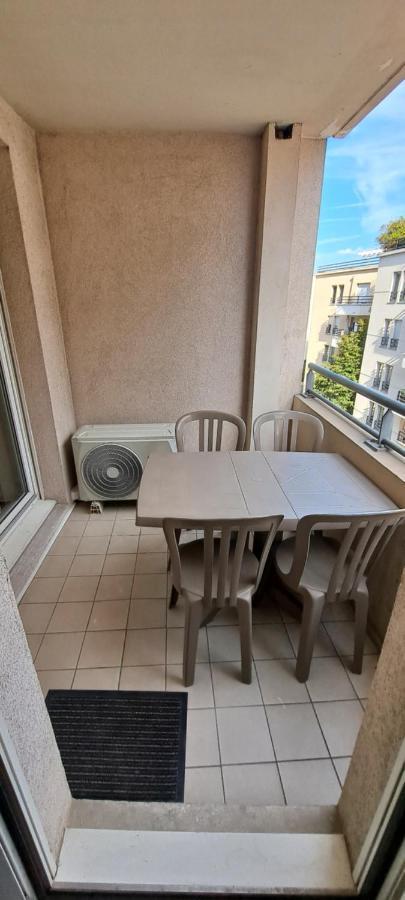 Appart T2 Standing Tout Confort Avec Balcon - Parking En Option Лион Экстерьер фото